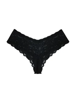 Charlotte Cheekini