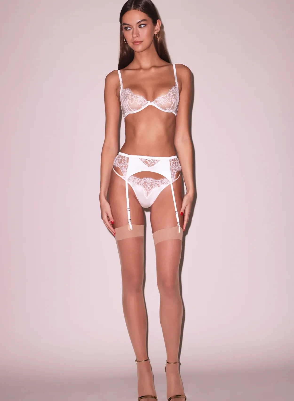 Daphne Lace Garter Belt
