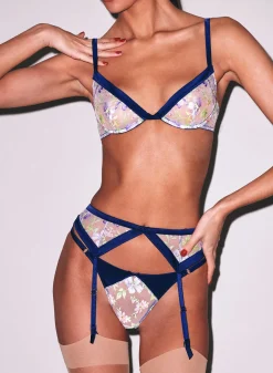 Elara Embroidery Demi Bra