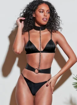 Harness with Rings