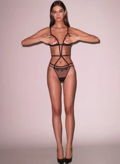 Heart Embroidery Ouvert Bondage Bodysuit