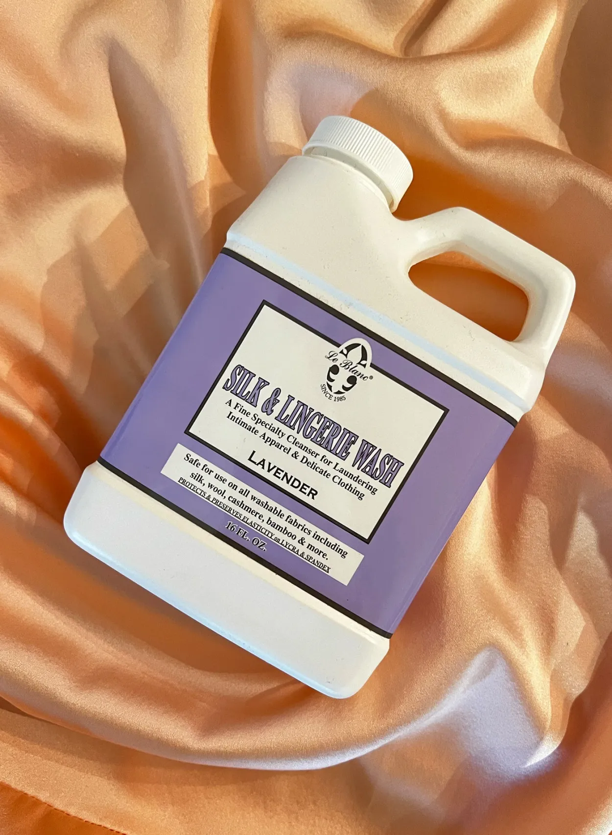 Le Blanc Silk & Lingerie Wash