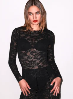 Le Stretch Lace Long Sleeve Bodysuit