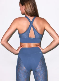 Le Stretch Lace Sports Bra