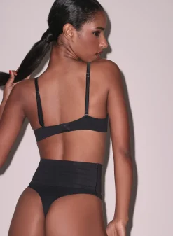 Le Stretch Micro Shaping Thong