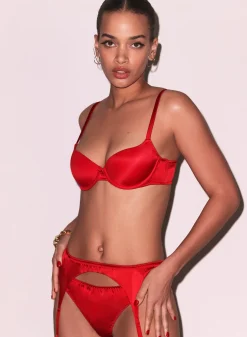 Luxe Classic Garter Belt